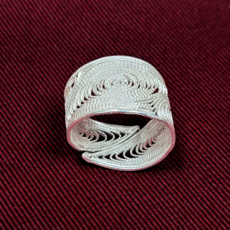 Filigraantehnikas sõrmus - reguleeritava suurusega